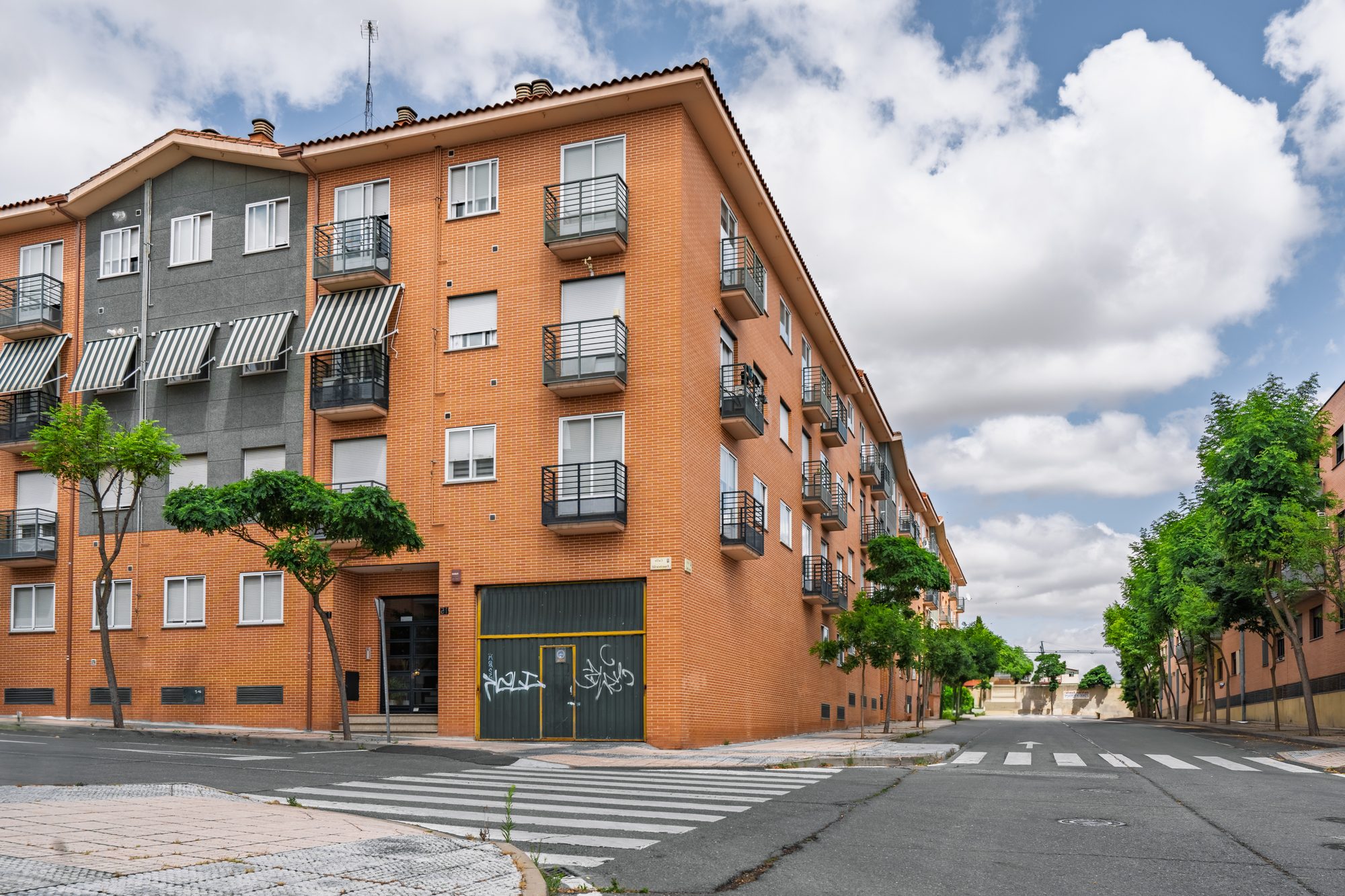 Garajes · Calle Francisco Gil, Salamanca